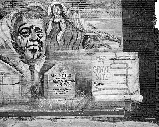 Sonny-Boy-Williamson-mural- Tutwiler MS: Muralby RR tracks commerating the life and grave site of local Aleck Miller a/k/a Willie 
